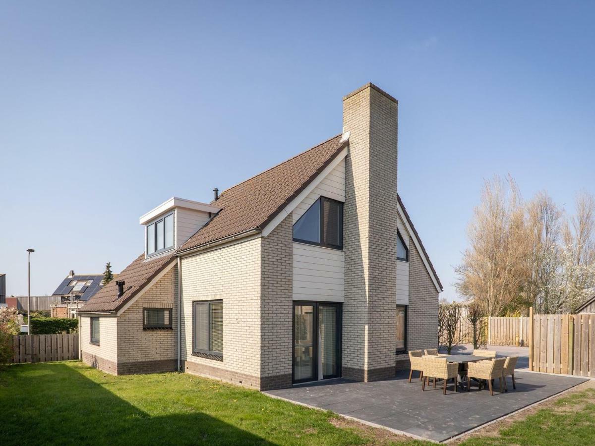 Modern Holiday Home In De Cocksdorp De Cocksdorp  Eksteriør billede